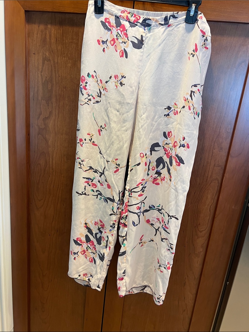 Julianna Rae100% Silk Floral Lounge Pants - Cream with Pink & Navy